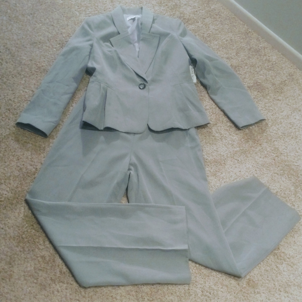 J Rose Women's Suit